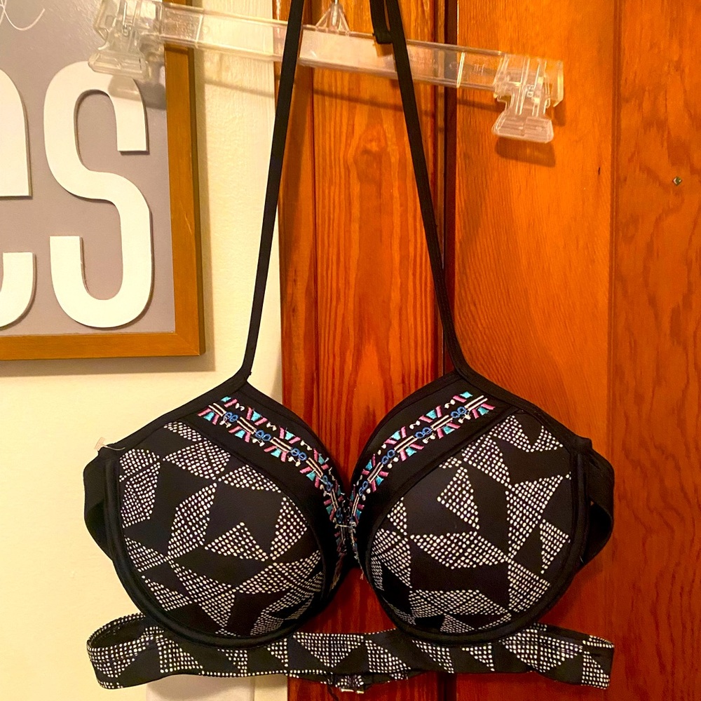 NWOT bikini 👙 top